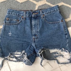 Custom Cut Levi’s Jean Shorts W29